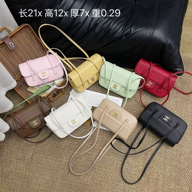 Metal Logo Leather Women Shoulder Bags