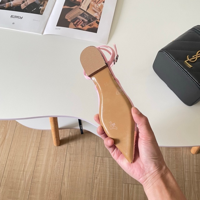 Sexy Pointed Toe Lace Flat Sandals