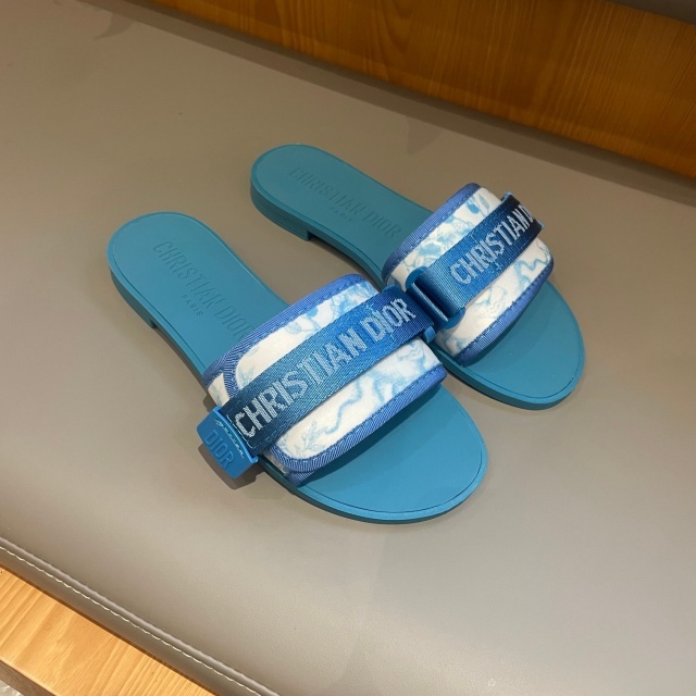 Fashion Embroidery Velcro Flat Sandals