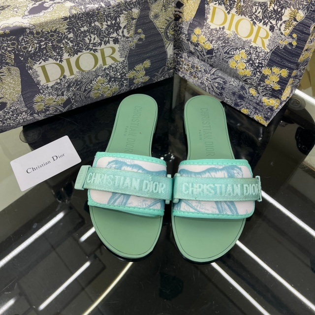 Fashion Embroidery Velcro Flat Sandals