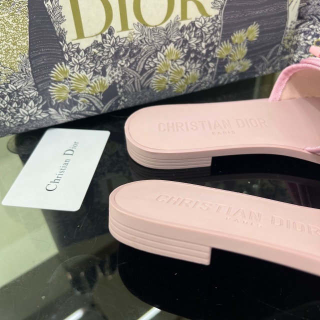 Fashion Embroidery Velcro Flat Sandals