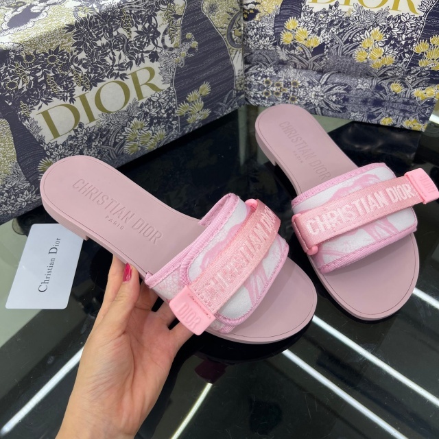 Fashion Embroidery Velcro Flat Sandals