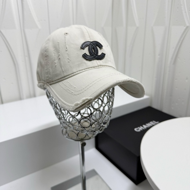 Fashion Ripped Unisex Baseball Caps