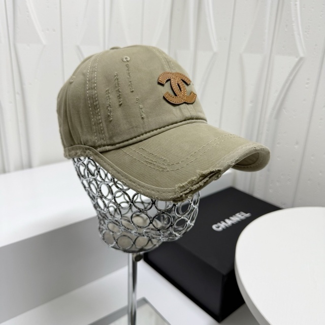 Fashion Ripped Unisex Baseball Caps