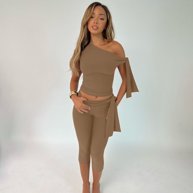 Off-shoulder Crop Top Midi Pant Suit