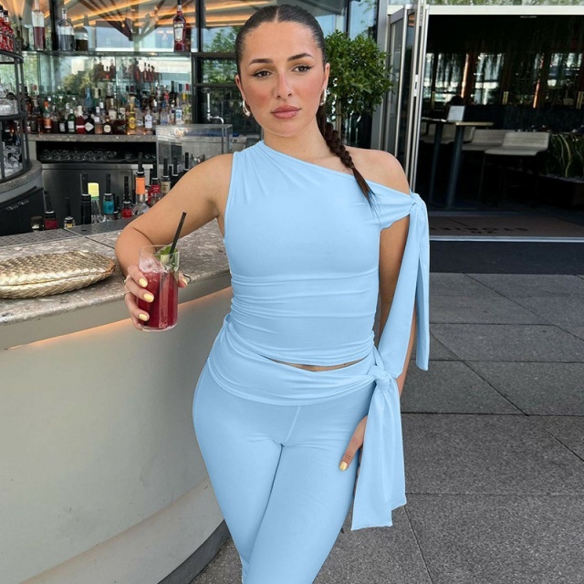 Off-shoulder Crop Top Midi Pant Suit