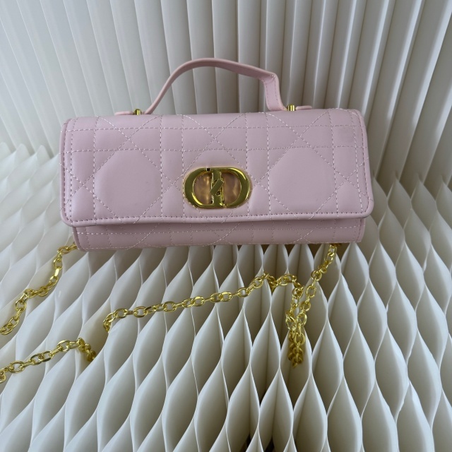 Leather Chained Fashion Messenger Bags