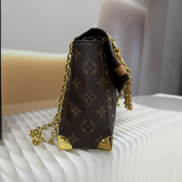 Leather Printed Women Chained Shoulder Bags
