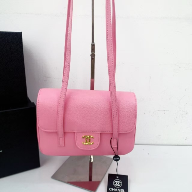 Metal Logo Leather Fashion Handbags
