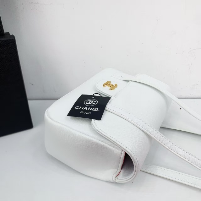 Metal Logo Leather Fashion Handbags