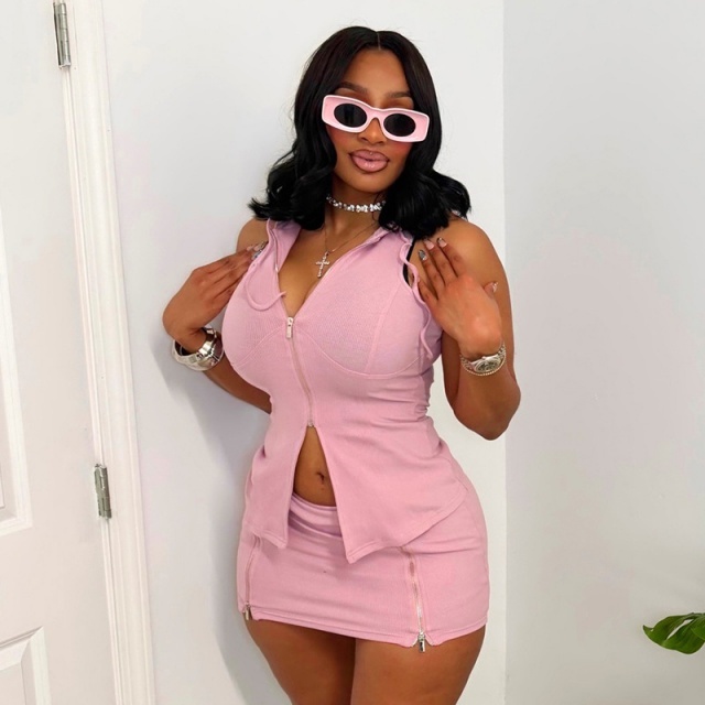 Sleeveless Hooded Zipper Up Slim Fit Skirt Set