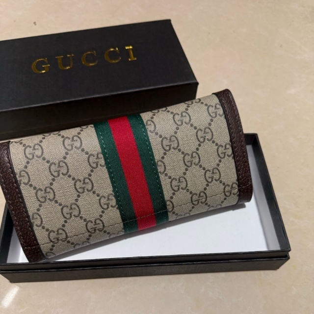 Metal Logo Fashion Women Purses