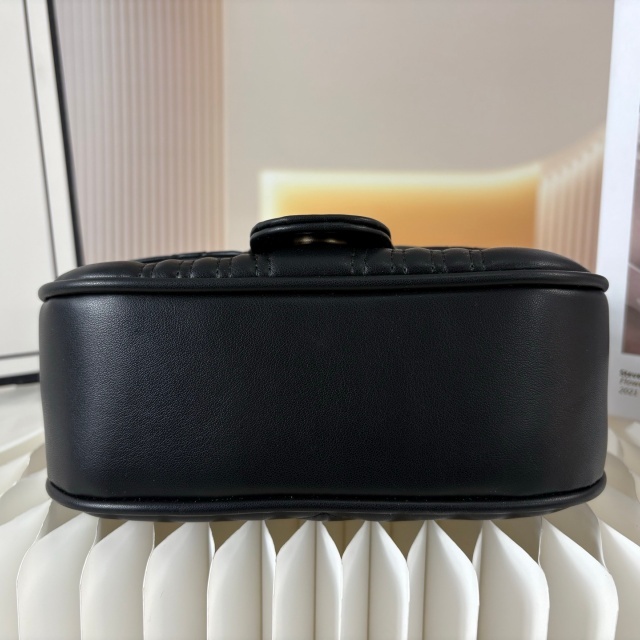 Metal Logo Leather Fashion Messenger Bags