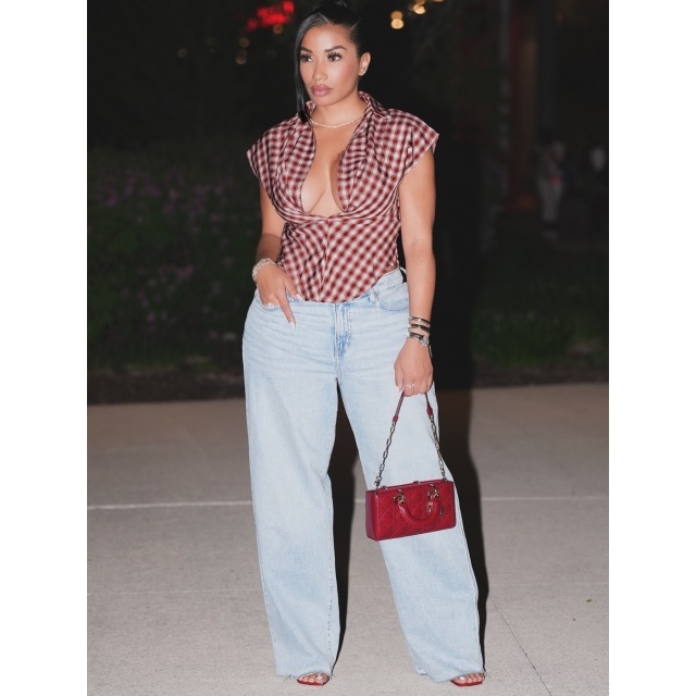 Plaid Collared Deep V-neck Fitted Sleeveless Top