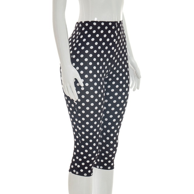 Polka Dots Printed Slim Fit Midi Leggings