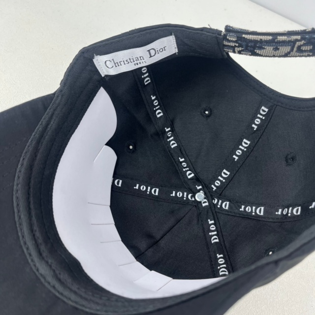 Fashion Embroidery Chic Baseball Caps