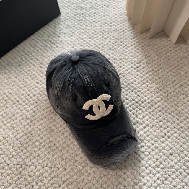 Fashion Ripped Distressed Baseball Caps