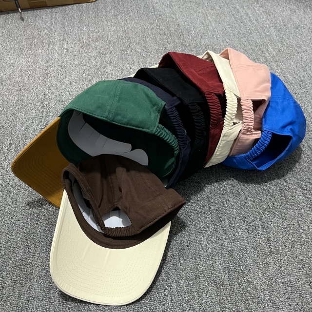 Multi Color Embroidery Unisex Baseball Caps