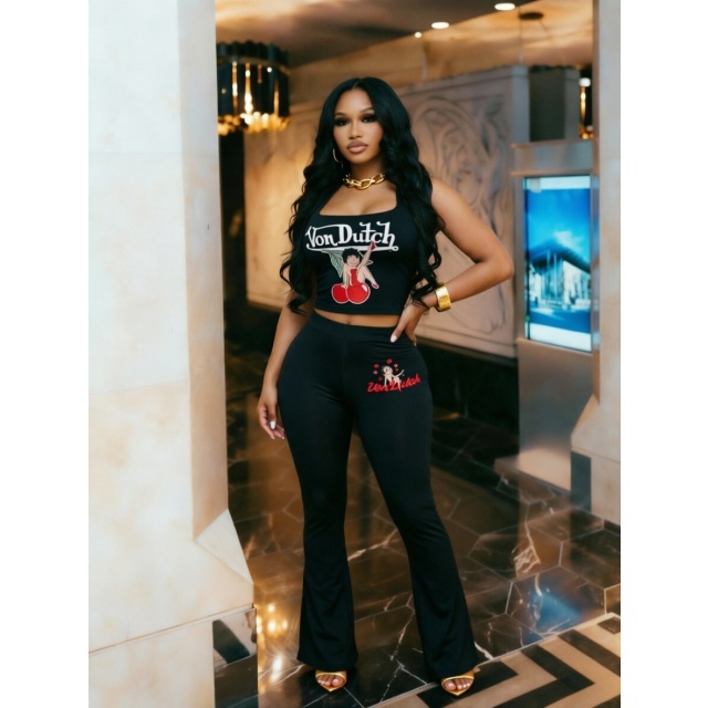 Printed Halter Neck Top Slim Fit Pant Set