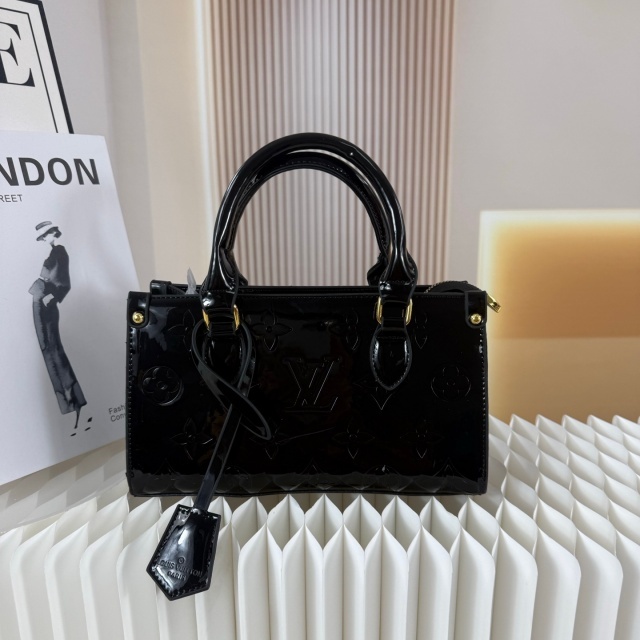 Fashion Leather Embossing Handbags