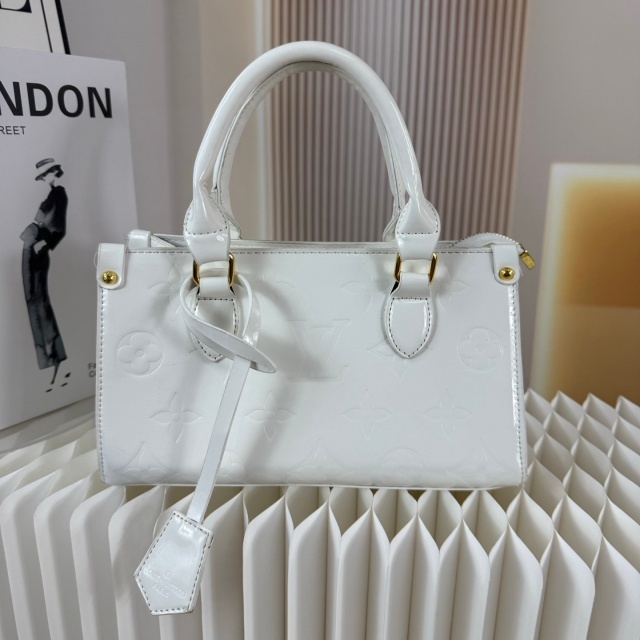Fashion Leather Embossing Handbags