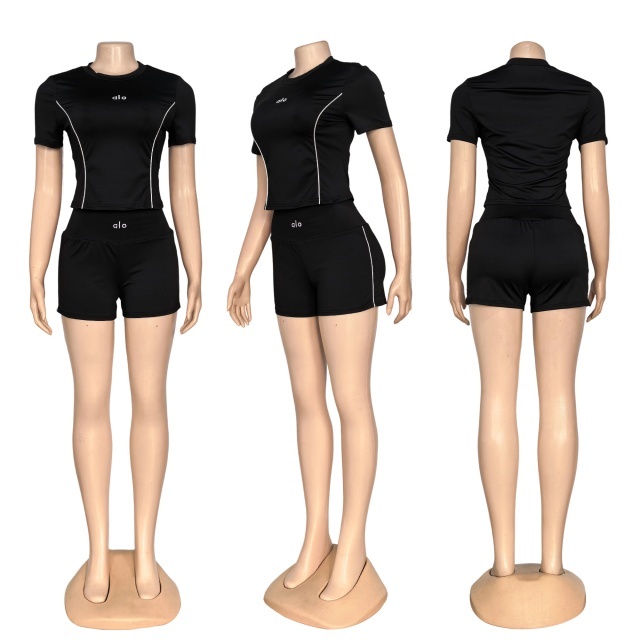 Fashion Embroidery Short Tracksuit Set