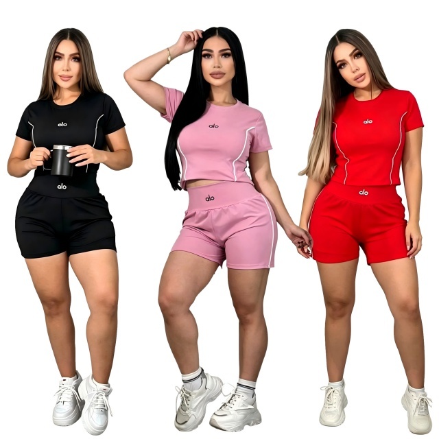 Fashion Embroidery Short Tracksuit Set