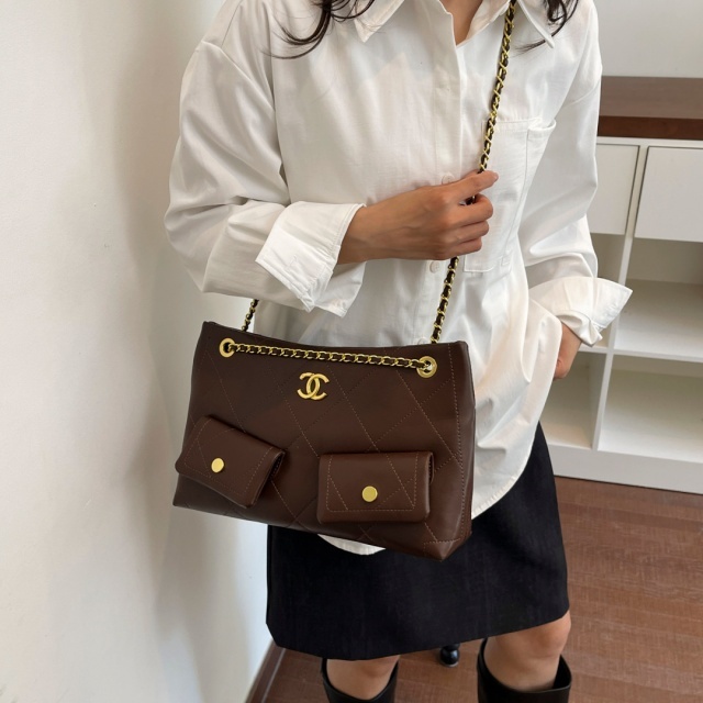Metal Logo Women Leather Luxury Shoulder Bags