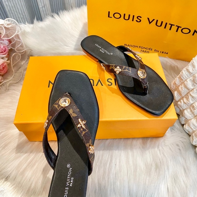 Luxury Fashion Women Beach Flip-Flops