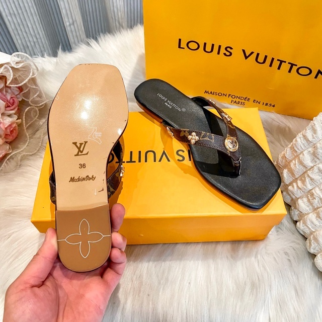 Luxury Fashion Women Beach Flip-Flops