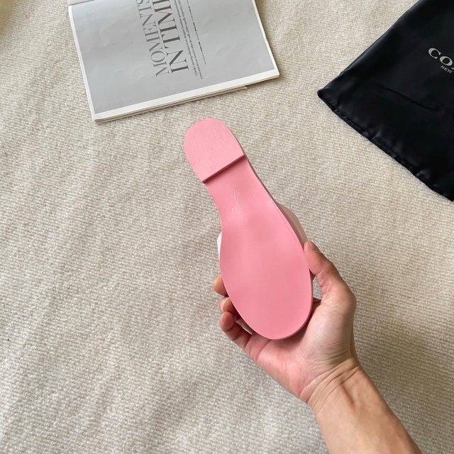 Metal Logo Leather Fashion Flat Slides