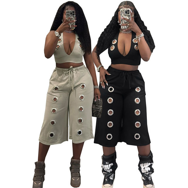 Fashion Eyelets Halter Top Midi Pants Set