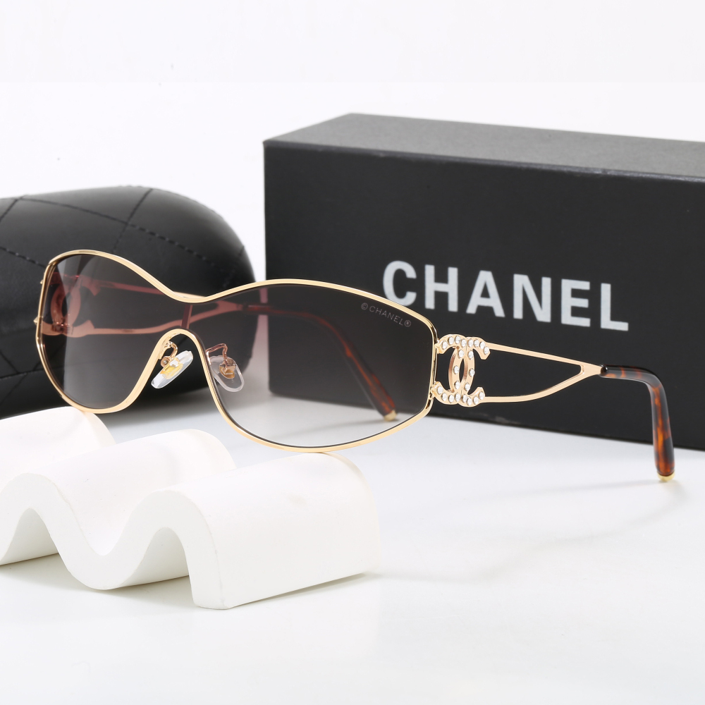 Rhinestoned One Piece Luxury Glasses