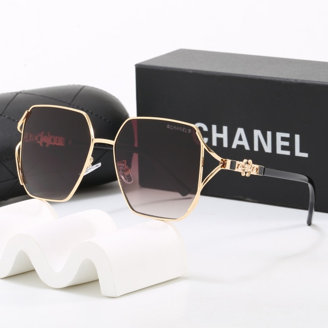 Luxury Fashion Square Frame Glasses