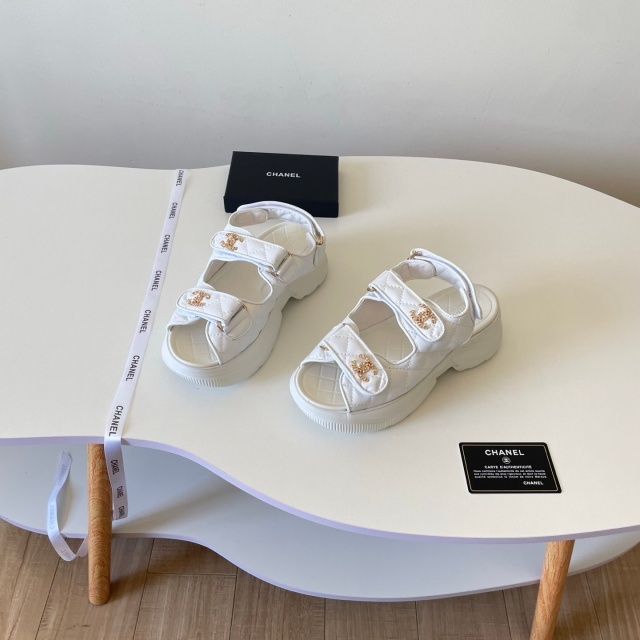 Luxury Fashion Thick-Soled Velcro Sandals