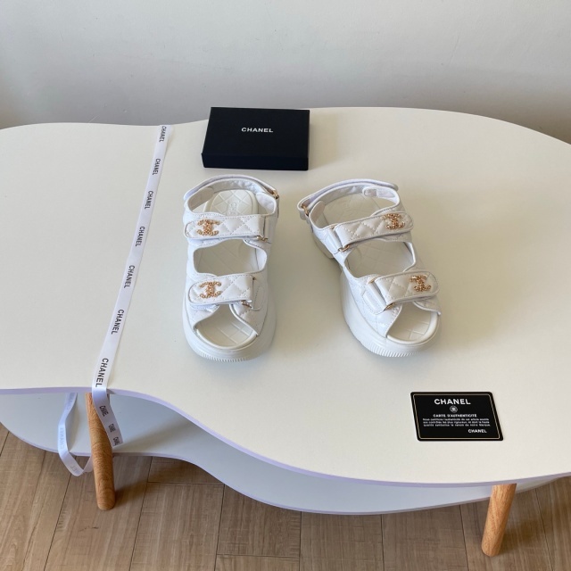 Luxury Fashion Thick-Soled Velcro Sandals