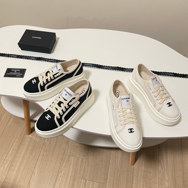 Thick-Soled Women Casual Sneakers