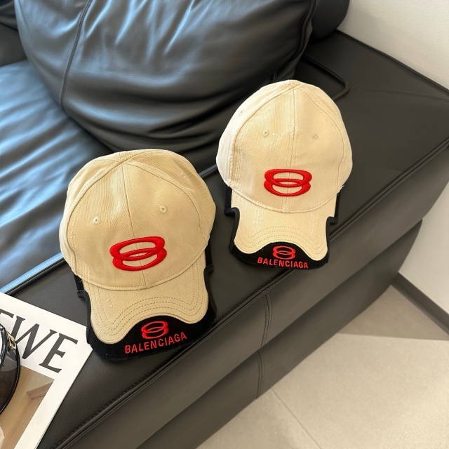 Fashion Embroidery Cut Out Baseball Caps