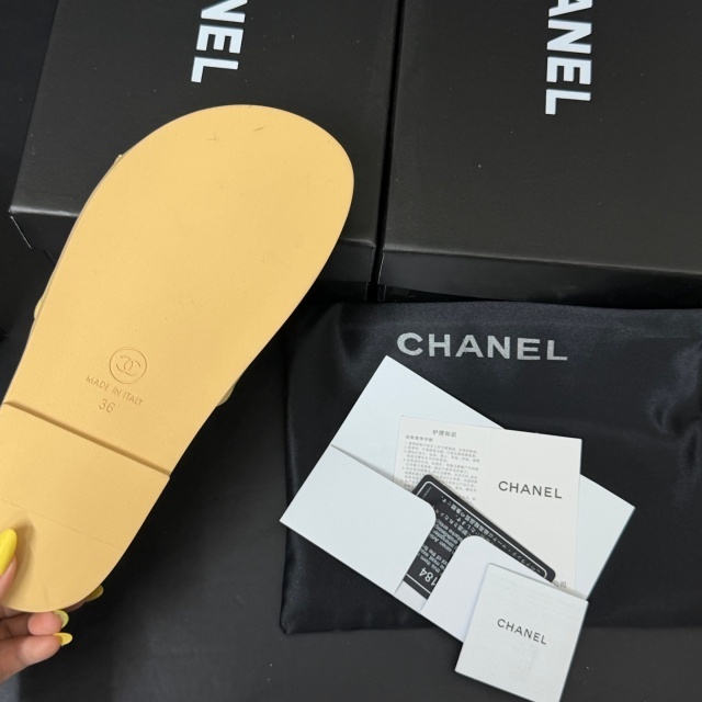 Fashion Hollow Out Beach Flat Slides