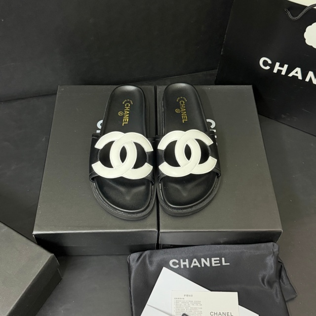 Fashion Hollow Out Beach Flat Slides
