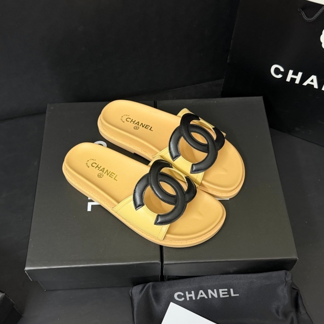 Fashion Hollow Out Beach Flat Slides