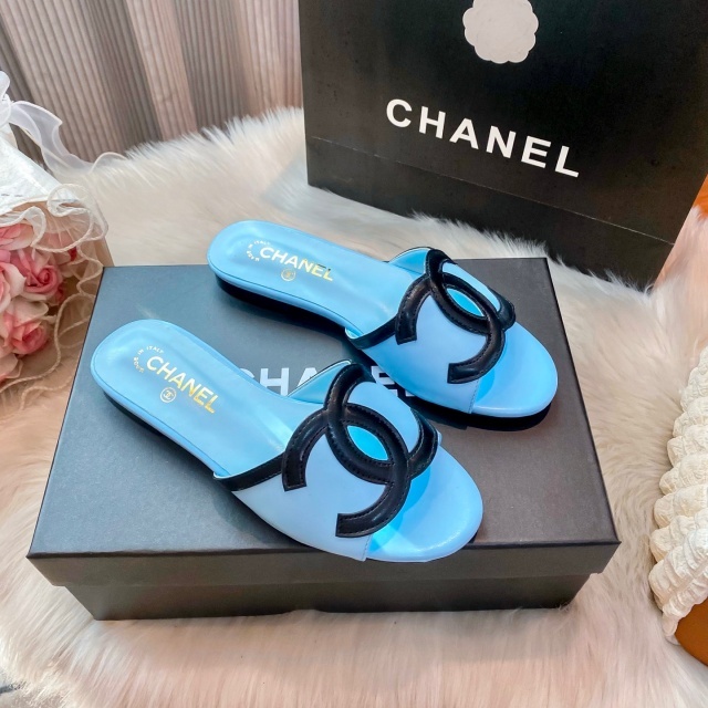 Fashion Logo Women Casual Slides