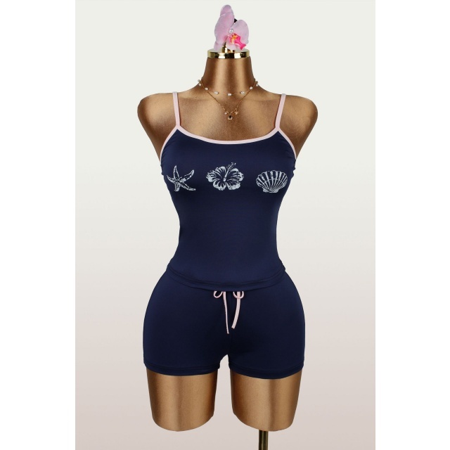 Contrast Color Cami Top Slim Fitted Short Set