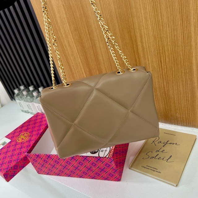 Metal Logo Leather Luxury Women Purses