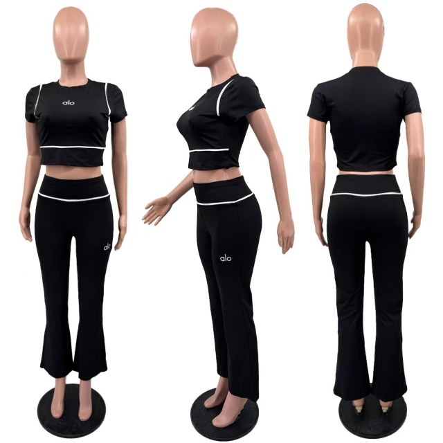 Fashion Embroidery Short Sleeve Women Tracksuit