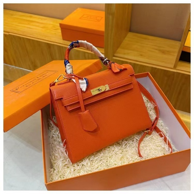 Leather Fashion Chic Crossbody Handbags