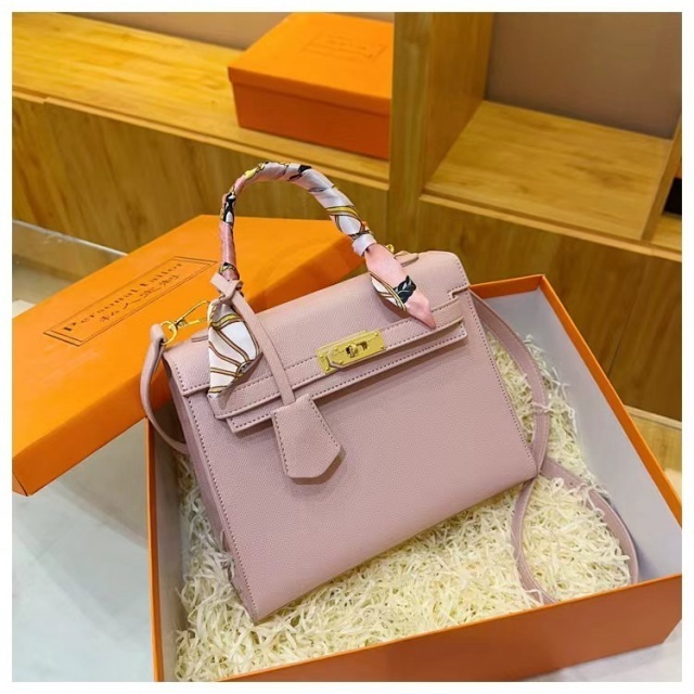 Leather Fashion Chic Crossbody Handbags