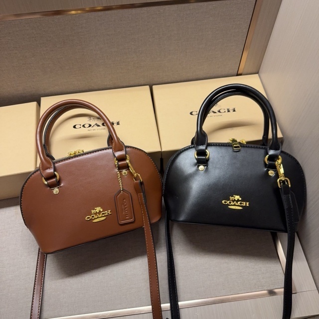 Metal Logo Leather Fashion Crossbody Bags