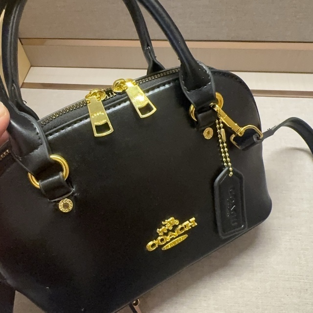 Metal Logo Leather Fashion Crossbody Bags