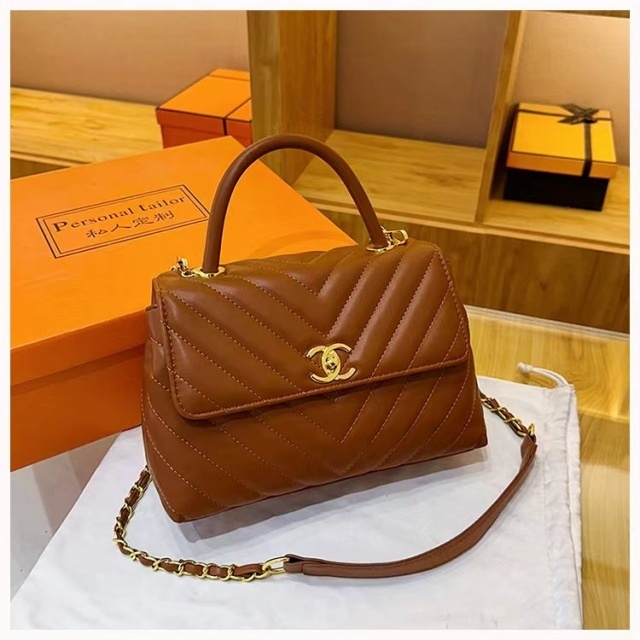 Metal Logo Leather Luxury Messenger Bags